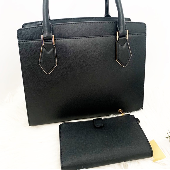 📌CLOSING SALE📌Michael Kors Mott Satchel set - Picture 5 of 7